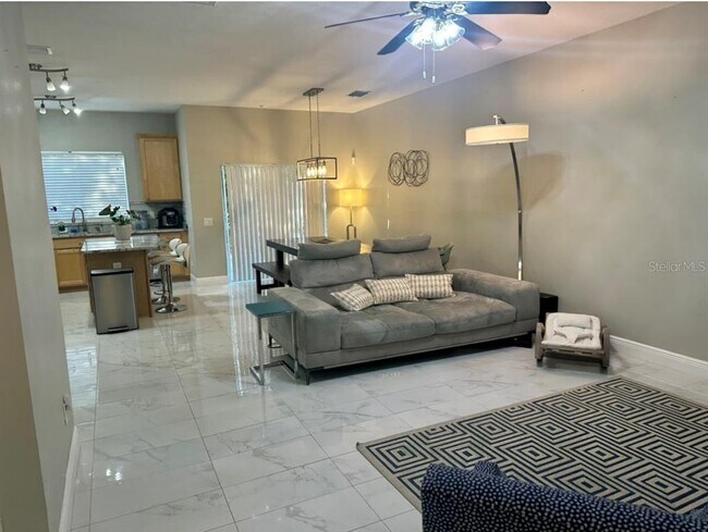 Foto del edificio - 2927 Girvan Dr