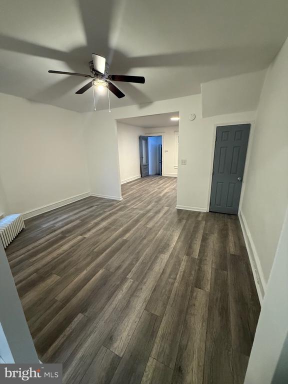 Building Photo - 125 N Ruby St