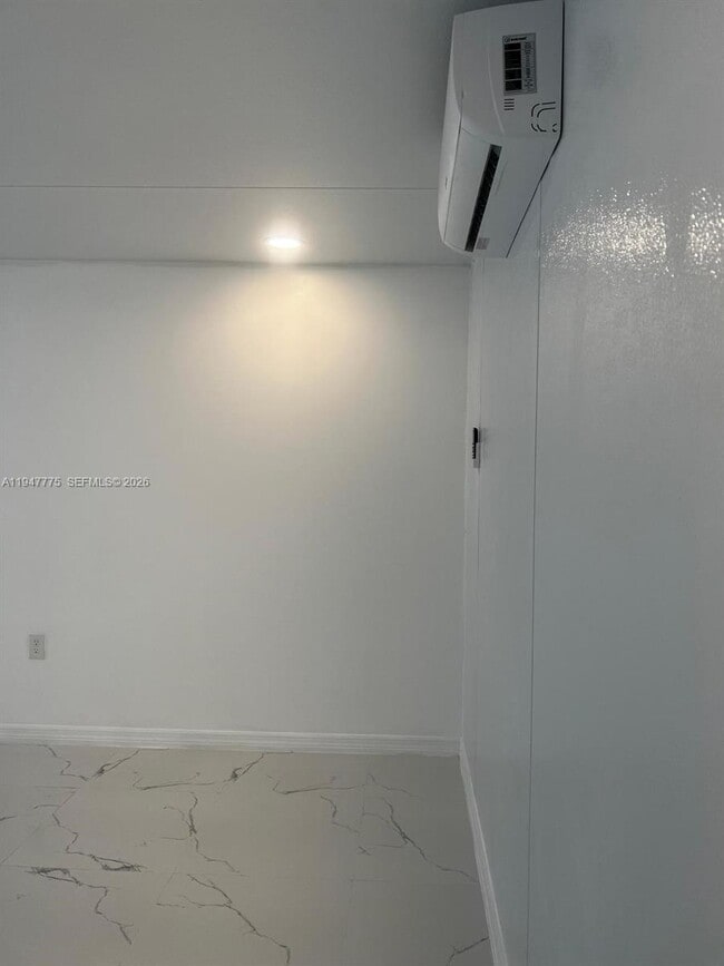 Foto del edificio - 9625 NW 36th Ave