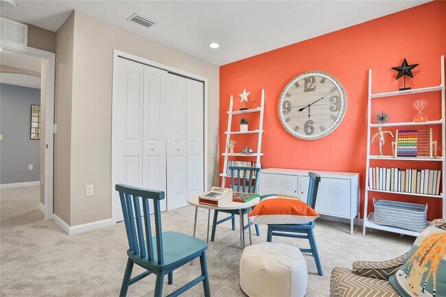 Building Photo - 4 br, 2 bath House - 1570 Outback W Drive