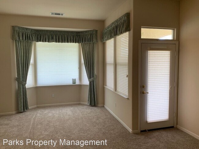 Building Photo - 2 br, 2.5 bath House - 385 Grenadier Way