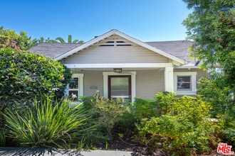Building Photo - 636 Tularosa Dr
