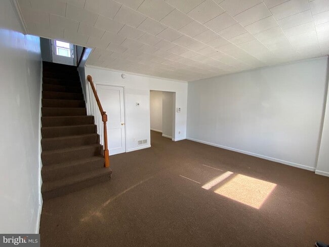 Building Photo - 2167 Graythorn Rd