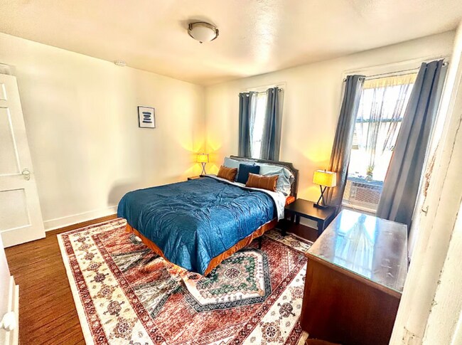 Foto del edificio - 1316 Franklin St