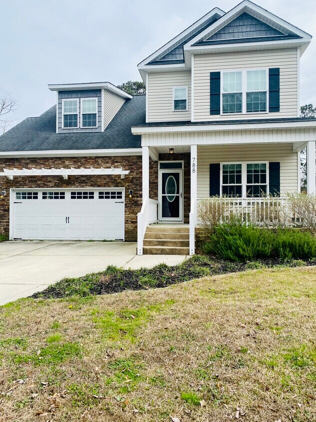 788 Jim Grant Ave, Sneads Ferry, NC 28460 House for Rent in Sneads