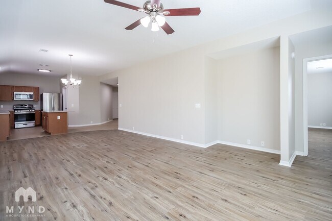 Building Photo - 7318 Rosebud Bend Dr