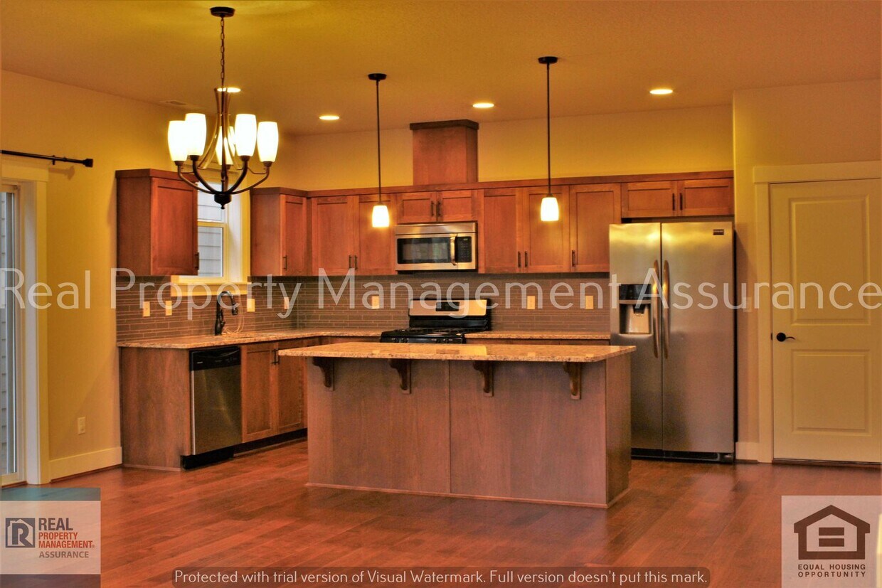 Foto principal - 410 SW Basilone Terrace