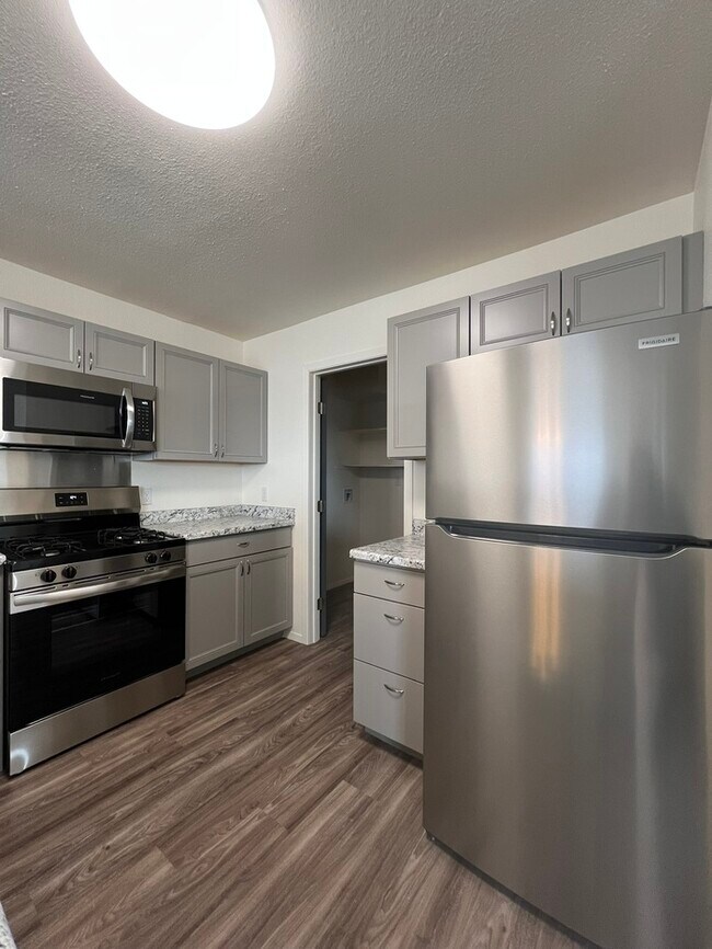 Foto del edificio - 1151 Dakota Dr