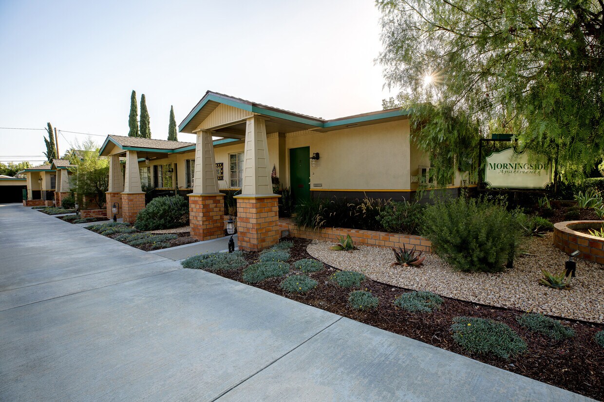 Foto principal - 2640 Morningside St