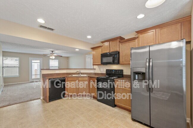 Foto del edificio - 3048 Burnt Pine Dr