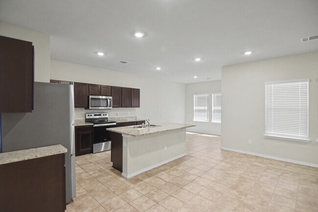 Foto del edificio - 9610 Falme Ln