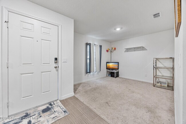 Foto del edificio - 1550 Leeward Ave SE