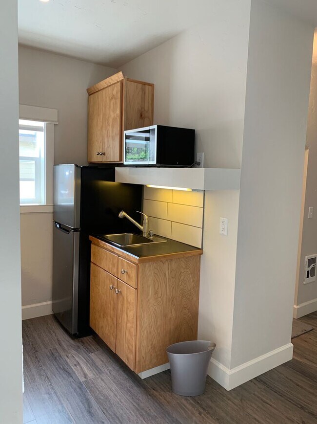 Foto del edificio - Studio in OLDMILL Utilities Paid