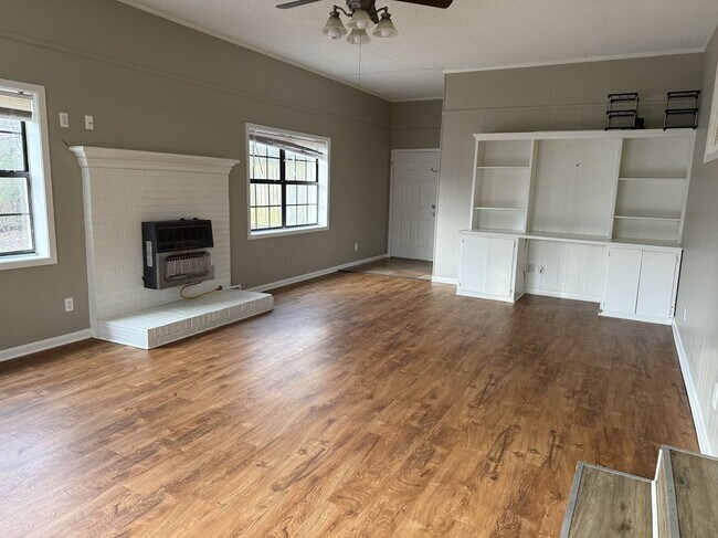 Foto del edificio - 2403 Danny St