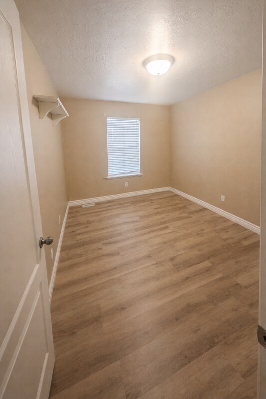 Foto del edificio - 1287 Reese Dr