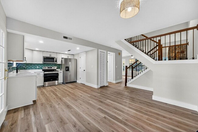 Foto del edificio - 2943 Cathedral Ln