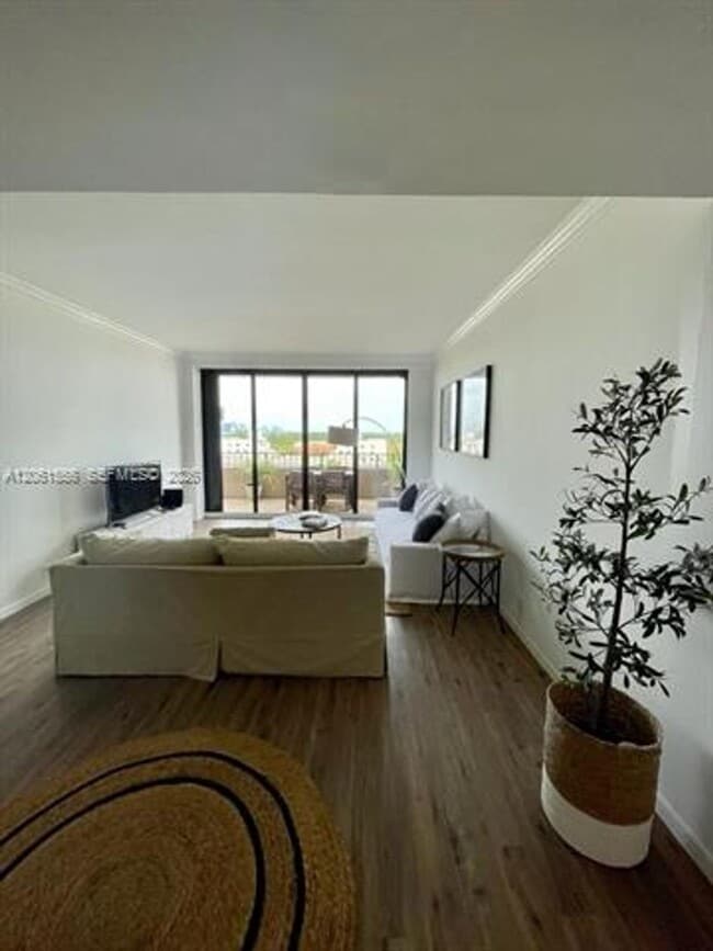 Photo - 151 Crandon Blvd cu-822, Key Biscayne, FL 33149 House