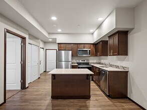 Building Photo - The Lux