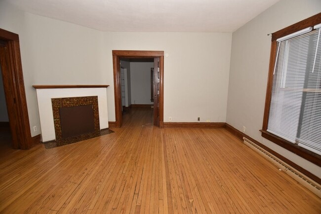 Building Photo - 508 S St Joseph St