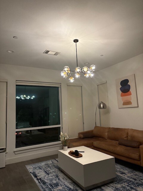 Foto del edificio - 1771 McCoy St