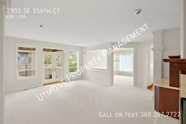 Building Photo - Immaculate Frank Lloyd Wright Inspired Hom...