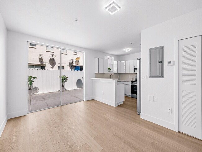 Foto del edificio - 8079 W 36th Ave