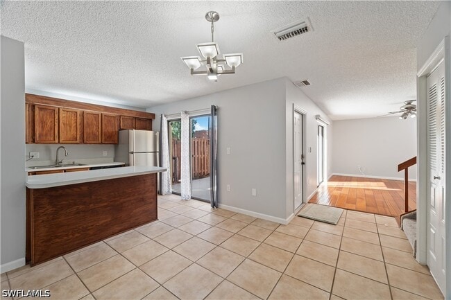 Foto del edificio - 5212 Cedarbend Dr