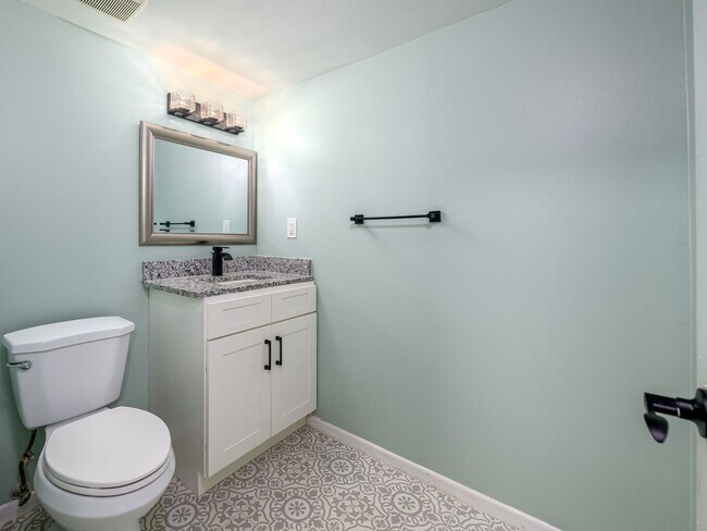 Foto del edificio - 6304 Grand Bahama Cir