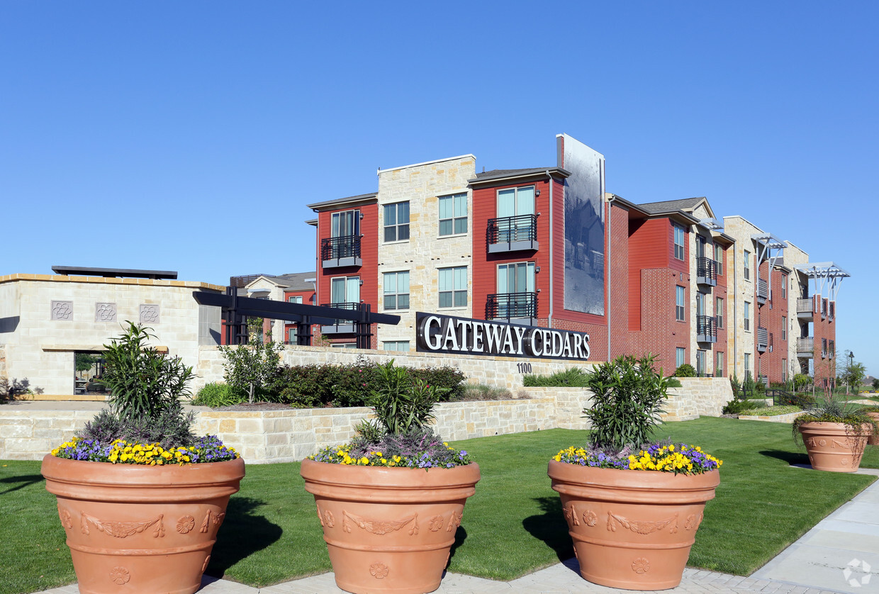 Gateway Apartments Forney