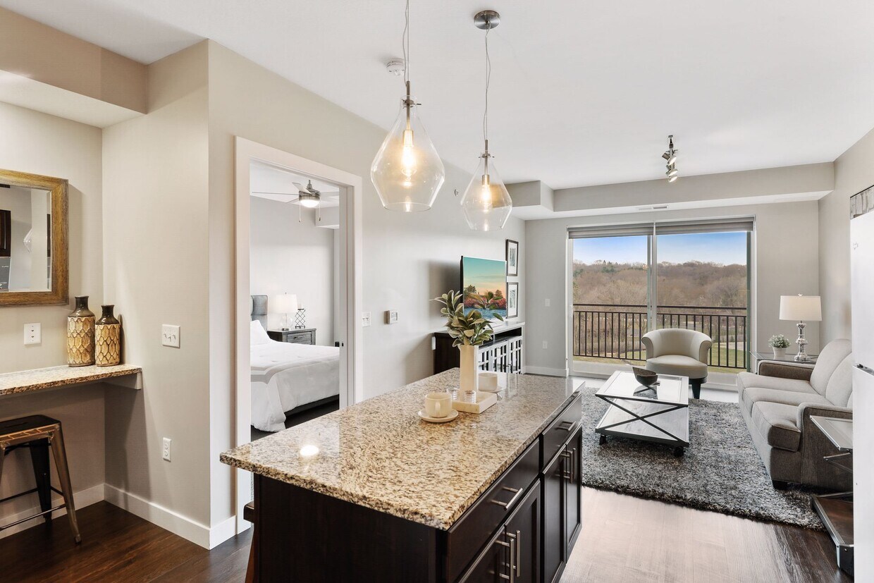 Red44 839 16th St SW Rochester, MN Apartments for Rent in Rochester