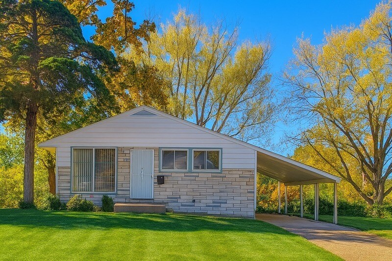 Photo - 277 Roderick Dr