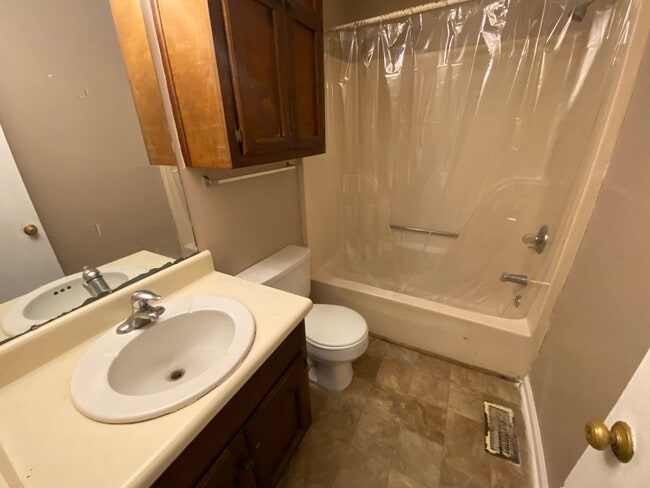 Building Photo - Birmingham/East Lake