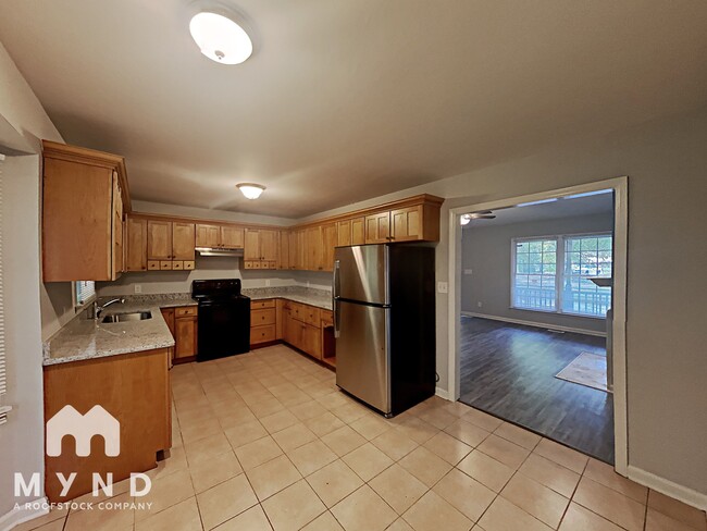 Building Photo - 409 Triple Crown Cir