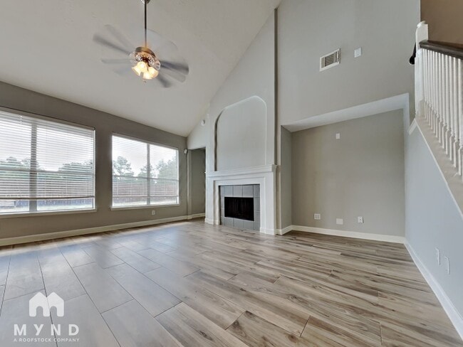 Building Photo - 5903 Sawyer Bend Ln