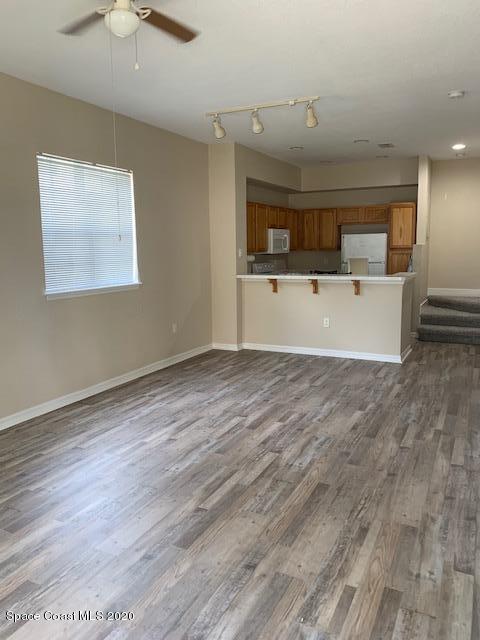 Building Photo - 110 Colibri Way