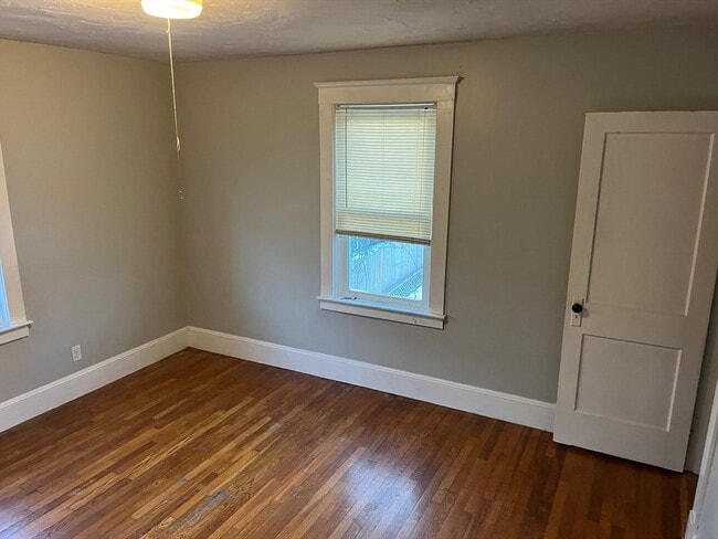 Building Photo - 14 Eddy St