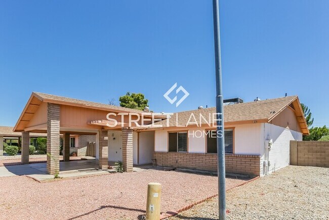 Foto del edificio - NOW OFFERING $1000 OFF THE FIRST FULL MONT...