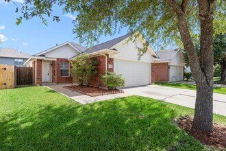 Building Photo - 2746 Grahamwood Ln