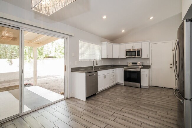 Foto del edificio - 1333 N Higley Rd