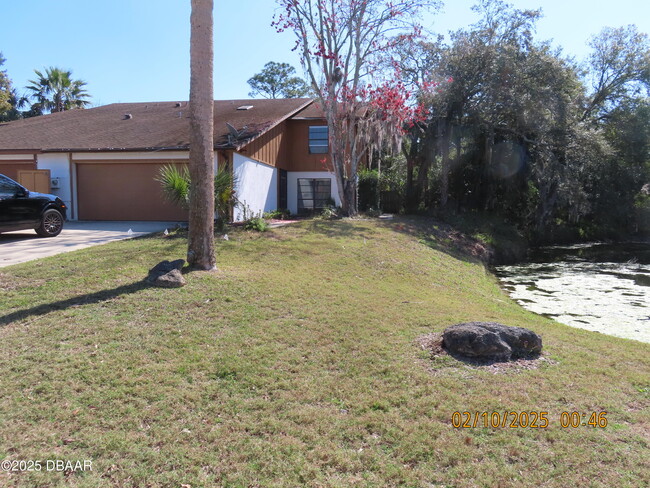 Building Photo - 3 Little Pond Trail