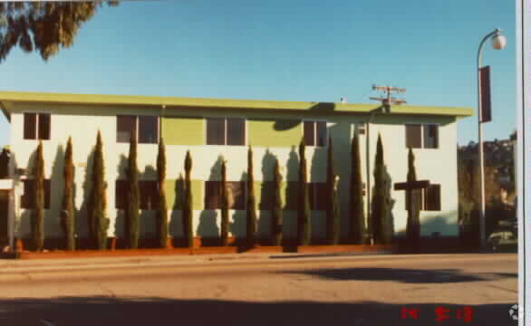 Foto del edificio - 1525 Solano Ave