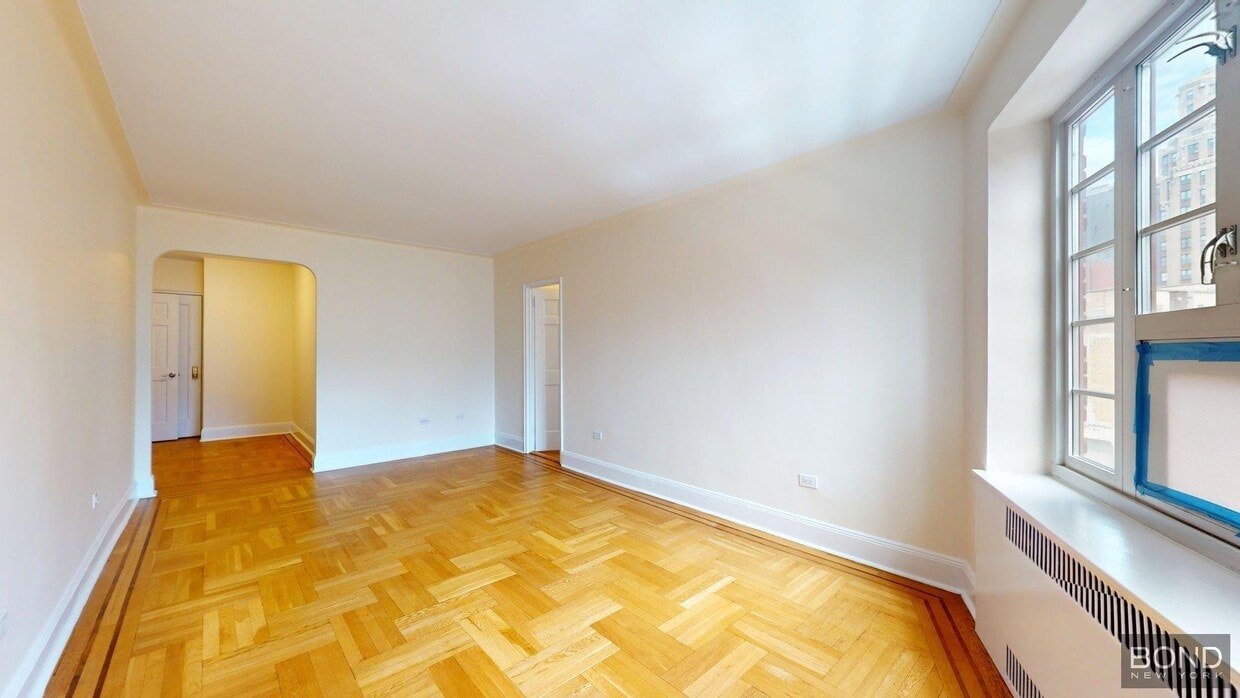 Primary Photo - 1 Jane St