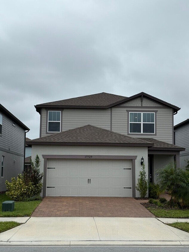 Foto principal - 17729 Wind Chime Row