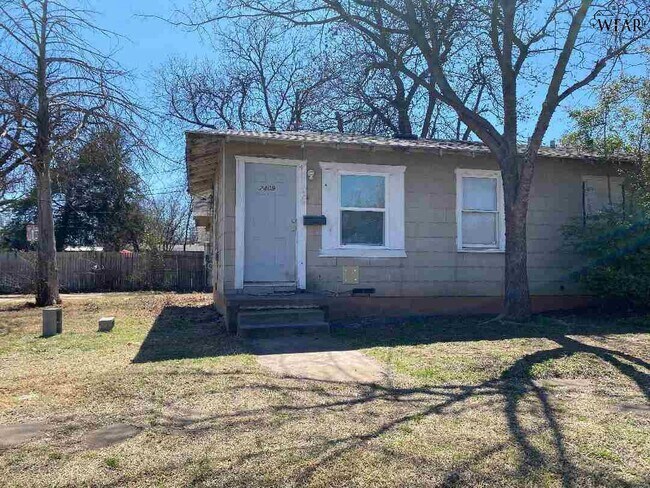 Building Photo - 2309 Ave D