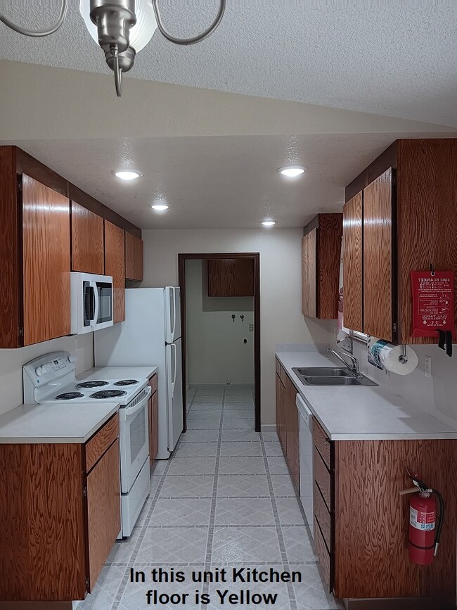 Building Photo - 16420 16th Avenue Ct E