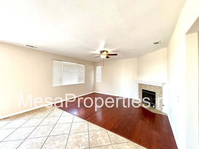 Foto del edificio - 13720 Thrush Ct