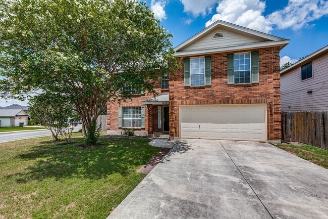 Building Photo - 4-BEDROOM IN SPRING VISTAS, NORTHSIDE I.S.D.