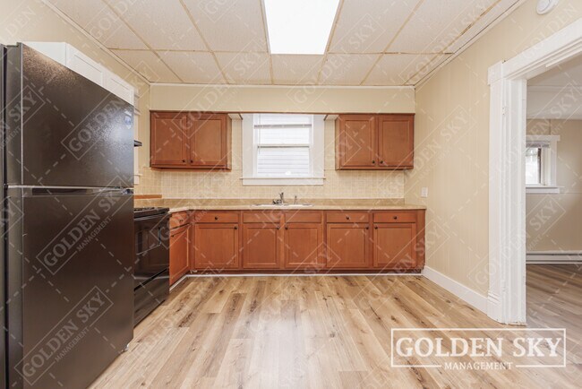 Foto del edificio - 407 N Plum St