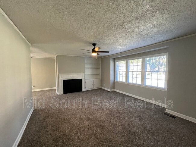 Building Photo - 1069 Terry Cir