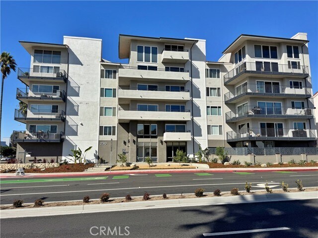 Foto del edificio - 230 S Catalina Ave